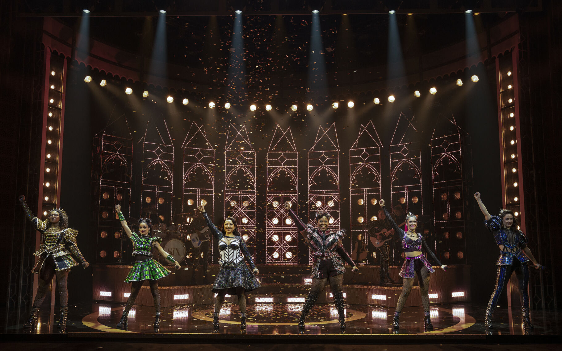 The North American Tour Aragon Company of SIX. Photo by Joan Marcus (A0130r).jpg